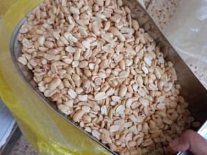 بادام زمینی کره گیری هندی دو آتیشه کیسه 25 کیلویی