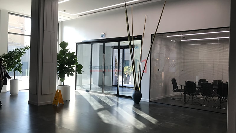 درب اتوماتیک با سیستم کشویی استارک