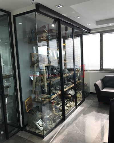 درب اتوماتیک کمدی