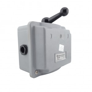 کلید بالابر چدنی دوطرفه سون الکتریک 30 آمپر سه‌فاز