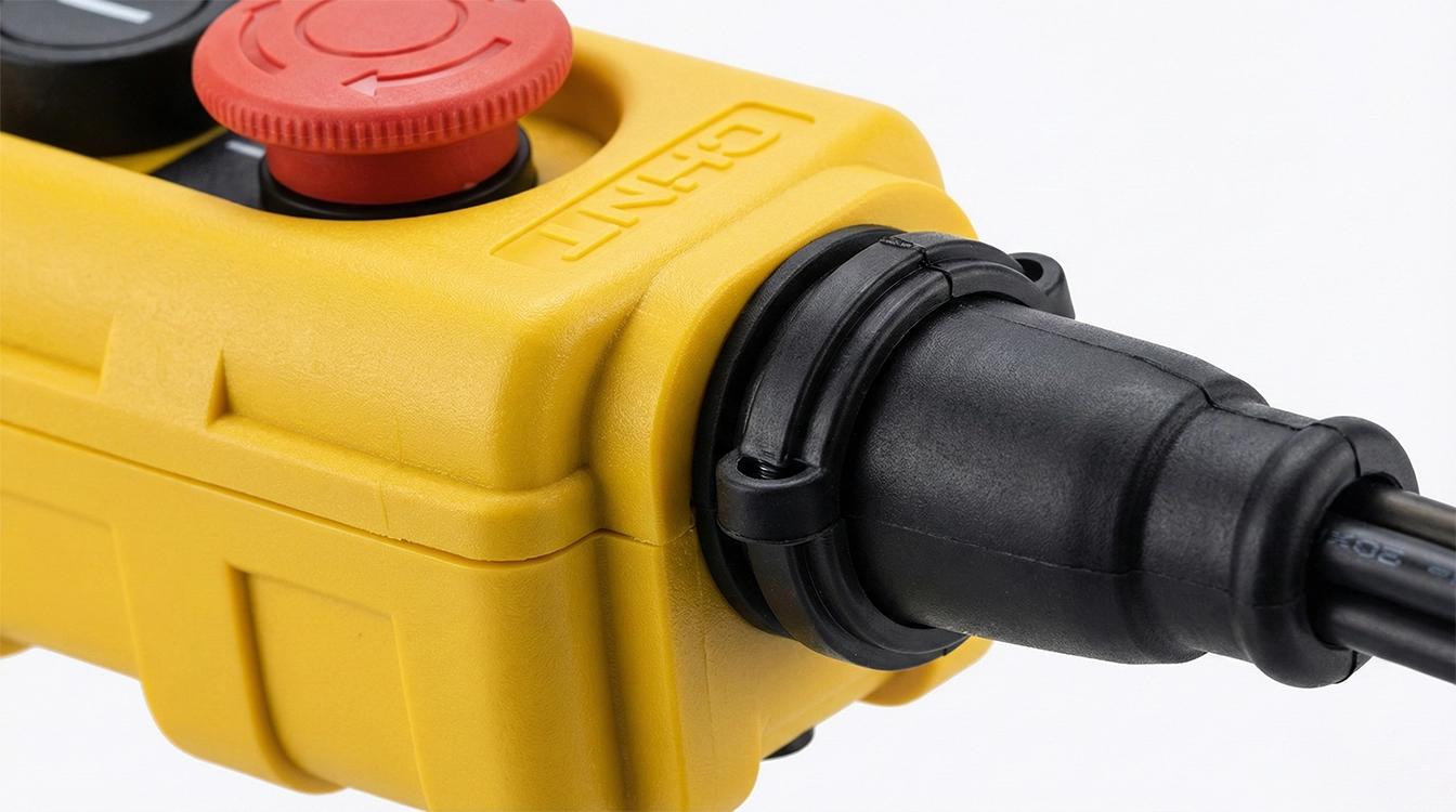 شاسی جرثقیل چانت با کابل گیر و بدنه ضد ضربه