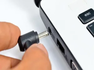 چطور بفهمیم باتری لپ‌تاپ HP ما اصل است یا تقلبی؟