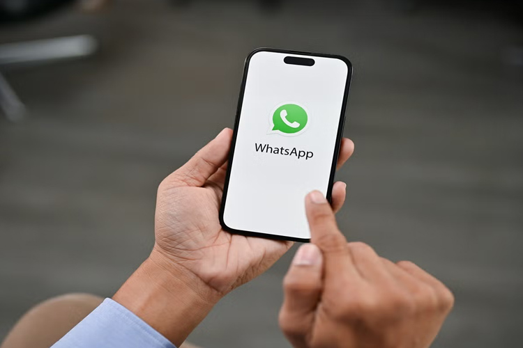 ممنوعیت واتساپ در آمریکا
