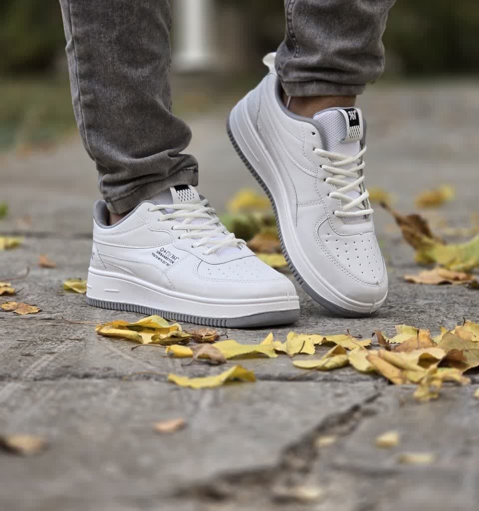 تخفیف ویژه  کفش اسپرت پرطرفدار مردانه مدل  361 رنگ سفید تمام راحت و خوش پوش  با ارسال رایگان