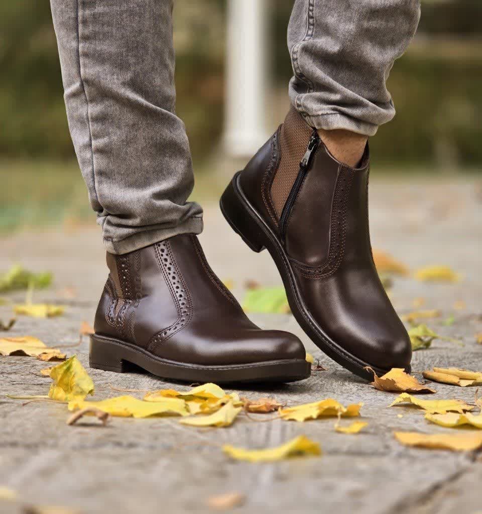 حراج ویژه نیم بوت مجلسی مردانه و پسرانه با کیفیت عالی و درجه یک رنگ قهوه ای زیره راحت و سبک
