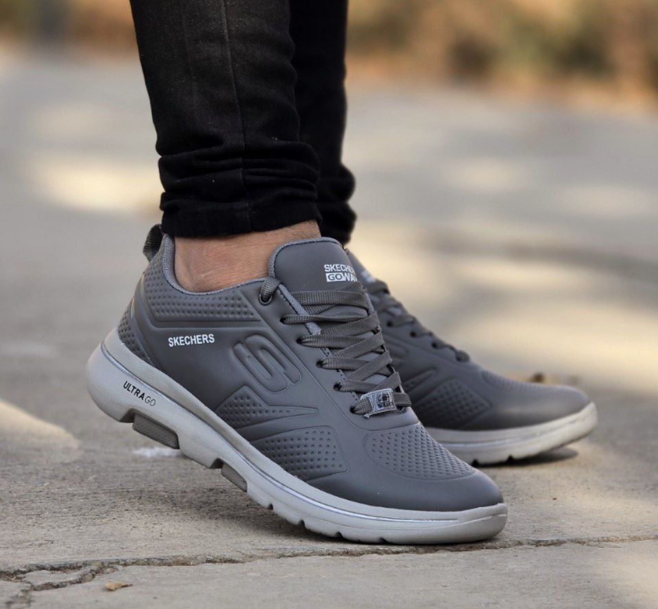 فروش ویژه اسپرت پرطرفدار مردانه مدل اسکیچرز  رنگ طوسی یه کار مدرن و جدید با ارسال رایگان