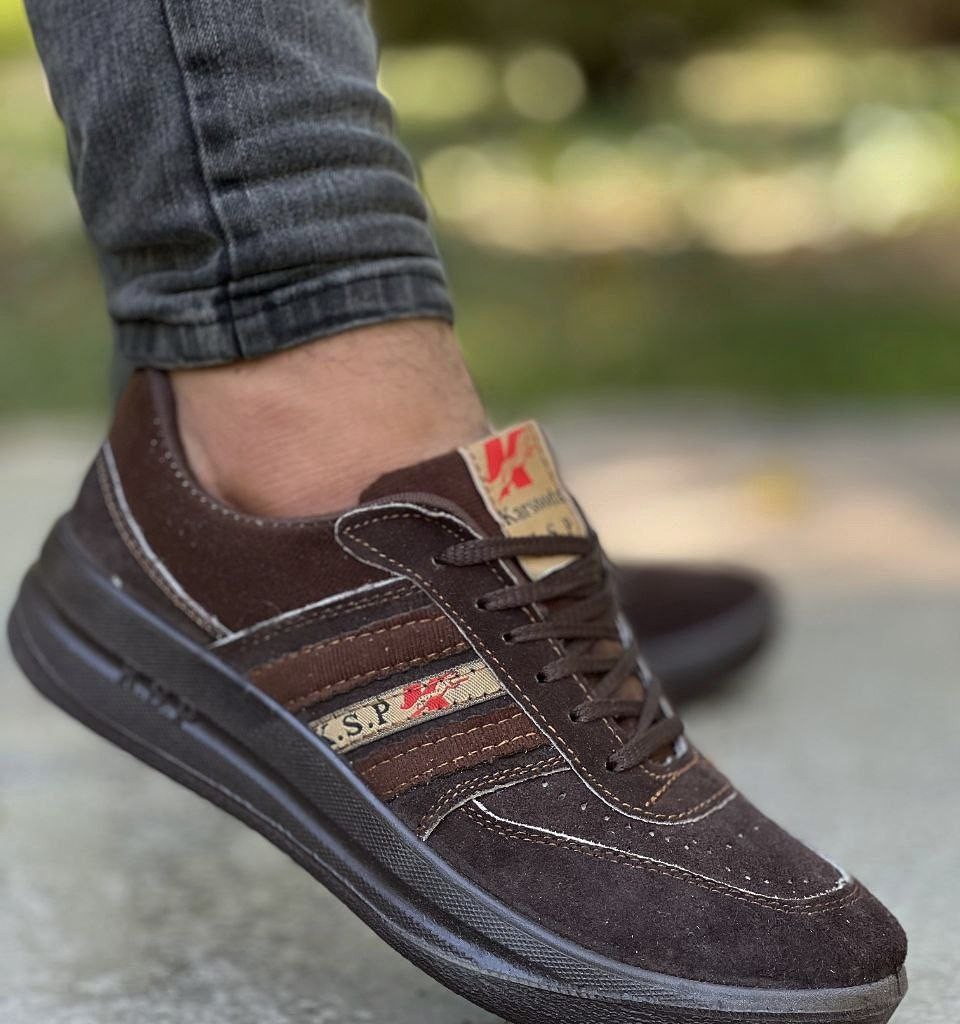 فروش جذاب کفش اسپرت و کار مردانه ویژه و سبک رنگ قهوه ای تیره کد 3610