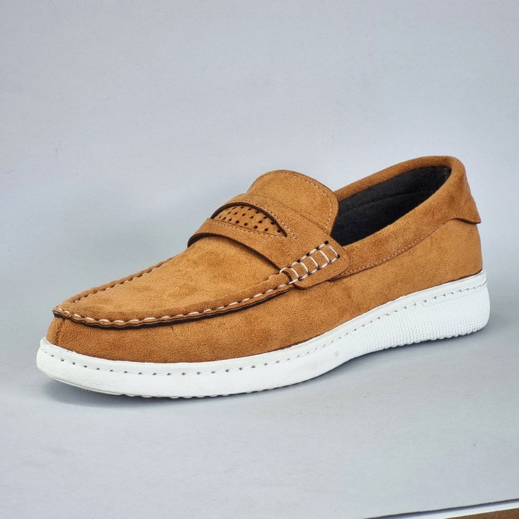 حراج فوق العاده  کفش  کالج مردانه با دوام و زیبا رنگ قهوه ای باارسال رایگان