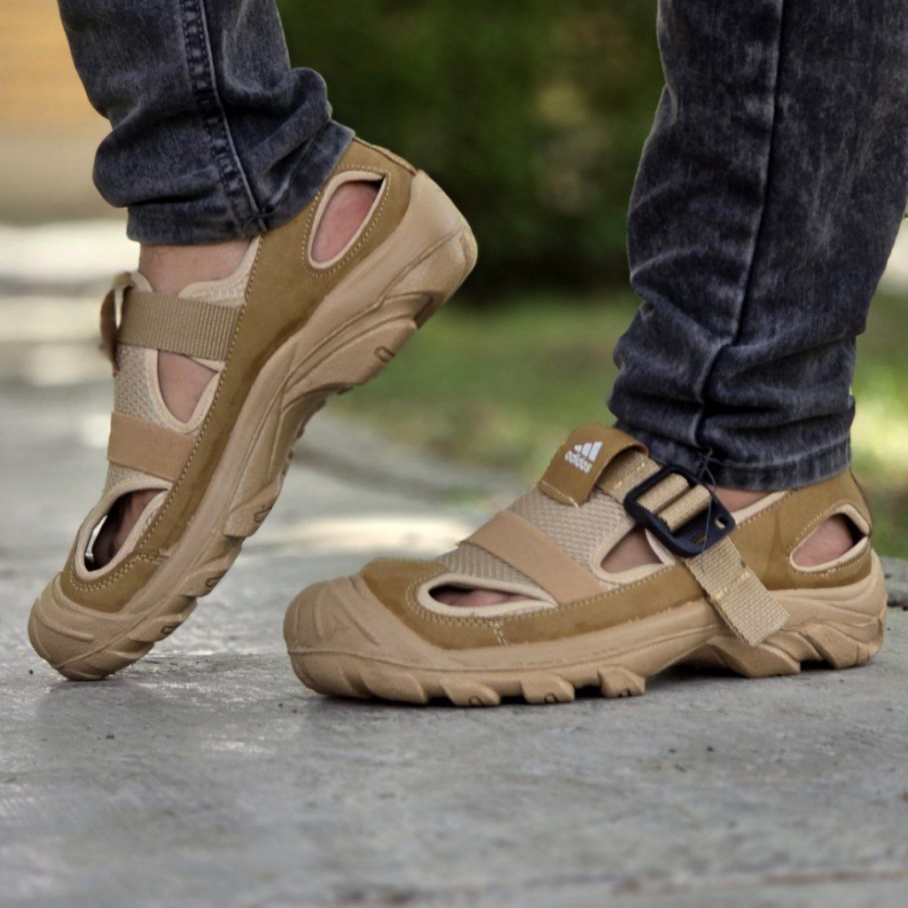 فروش  خاص کفش تابستانه مردانه جذاب وراحت رنگ کرم  با ارسال رایگان