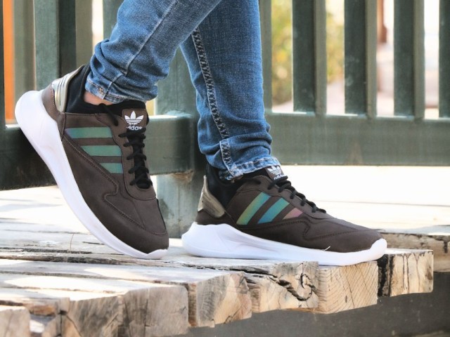 حراج فوق‌العاده کفش اسپرت مردانه مدل آدیداس کد 409 اصیل و نفیس