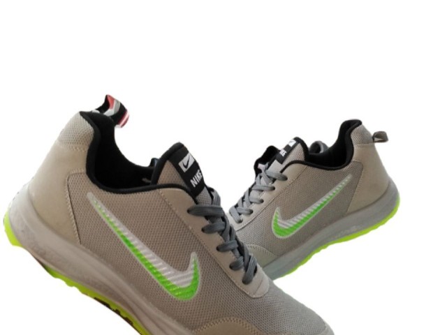 فروش ویژه کفش بزرگپا اسپرت مردانه مدل نایک سبک وزن و بی نهایت نرم