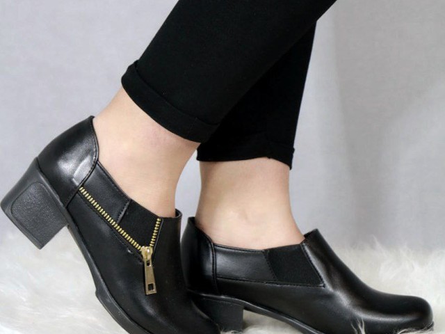 حراج ویژه کفش اداری زنانه مدل بغل زیپ کد 460 ظریف و زیباا