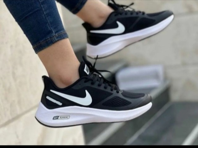 تخفیف ست کفش اسپرت نایک اصیل  و با کیفیت بالا