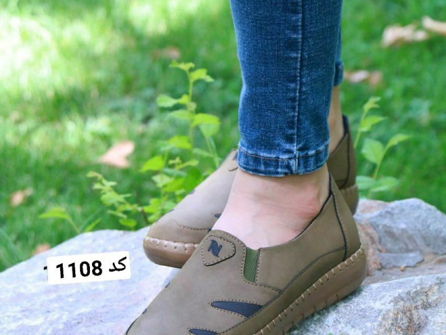حراج استثنایی کفش طبی دست دوخت زنانه کد 1108  شیک و منحصر به فرد