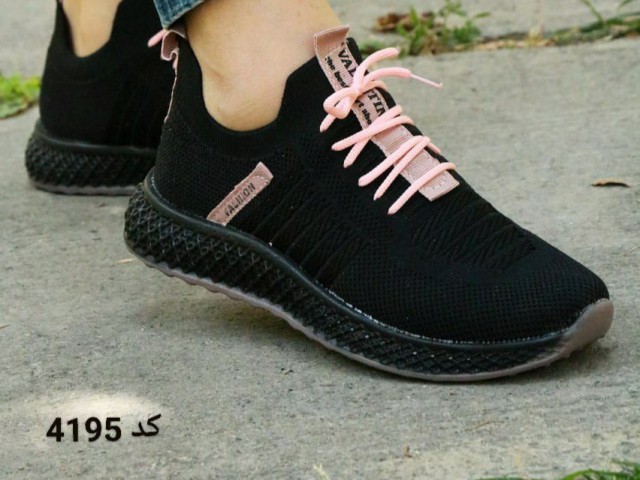 حراج کتونی پیاه روی دخترانه  مدل اسکیچرز  کد 4195 با ارسال رایگان