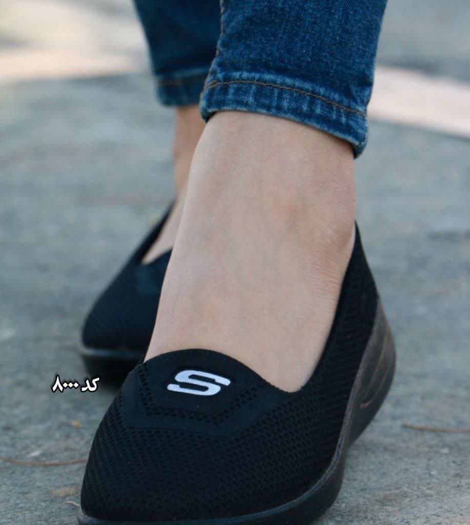 حراااااج واقعی کفش زنانه دخترانه  مدل اسپرت اسکیچرز  پیاده روی  مشکی و سبک وزن