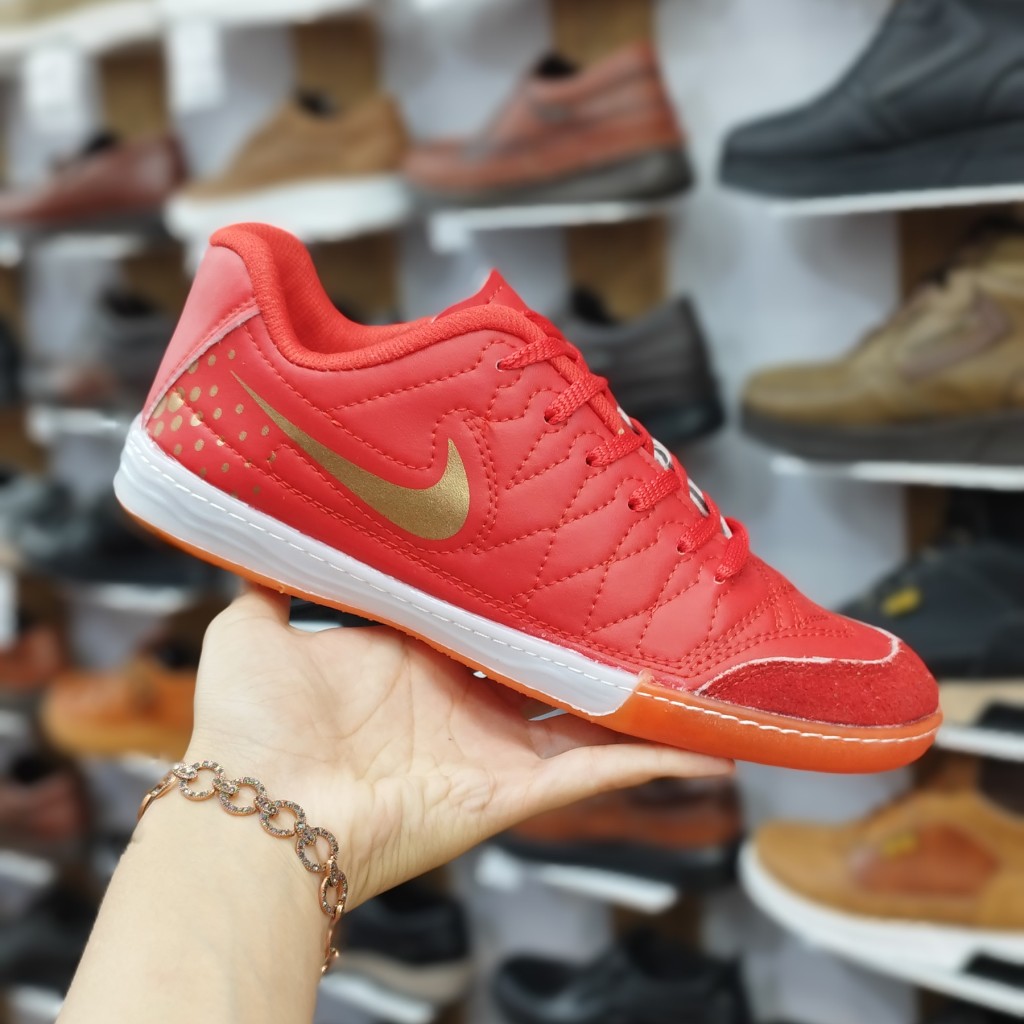 حراج کفش سالنی مجیستا مردانه پسرانه مدل نایک مجیستا پرطرفدار قرمز نایک طلایی بی نظیر