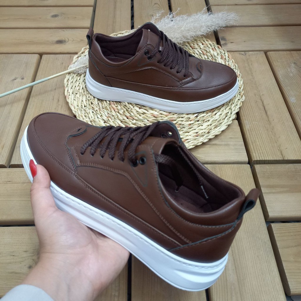 کفش فوق العاده اسپرت ونس شیک و بروز رویه چرم مدل بولتون با کیفیت قهوه ای زیره سفید با ارسال رایگان 3488