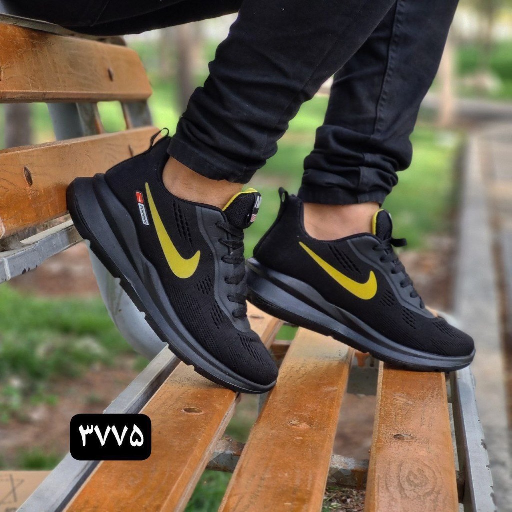 کفش اسپرت مردانه مدل نایک سبک و طبی مشکی زرد  ارسال رایگان