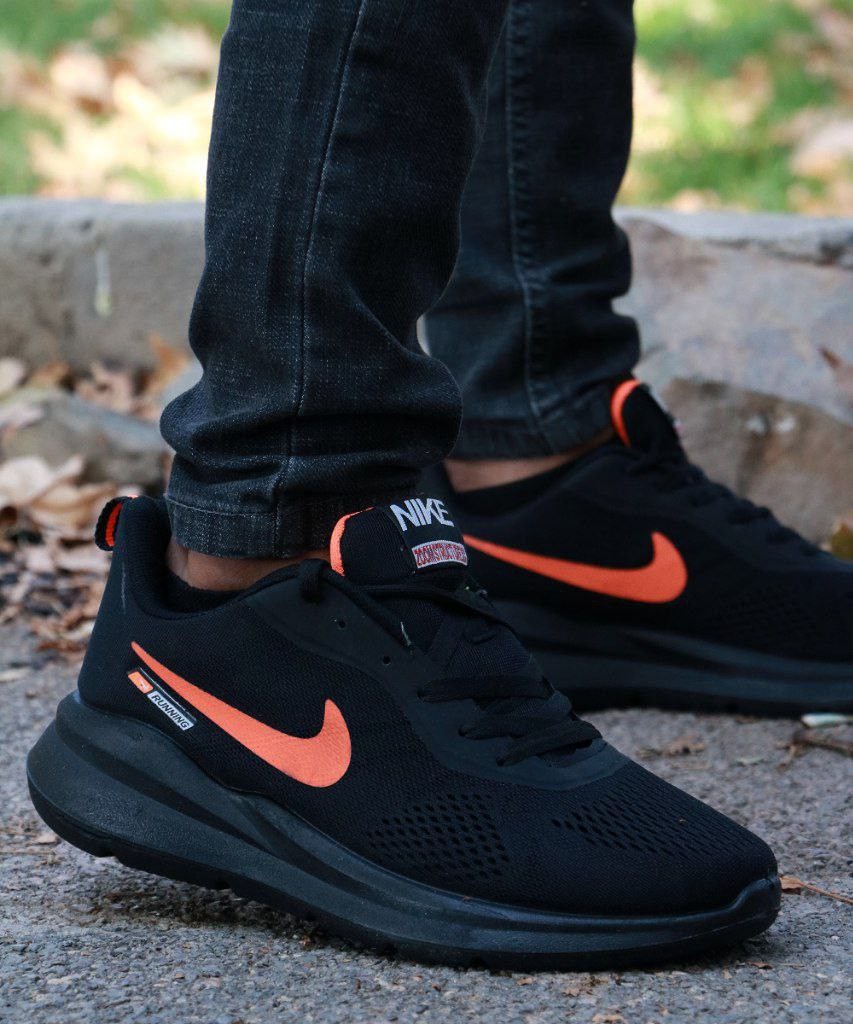 کفش اسپرت مردانه مدل نایک برای خوش سلیقه ها مشکی نارنجی  ارسال رایگان