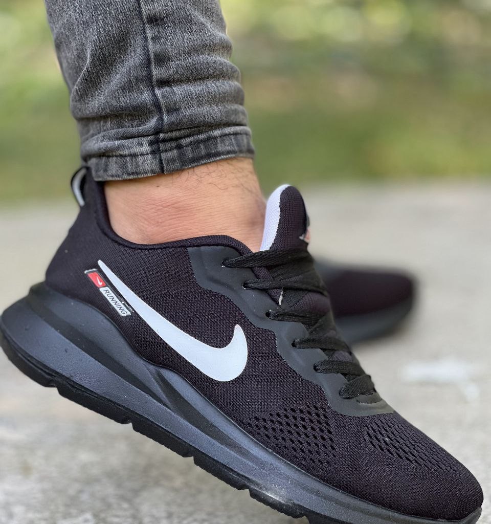 فروش فوق العاده کفش اسپرت مردانه پسرانه  مدل نایک خوش پا و راحت رنگ طوسی  ارسال رایگان3599