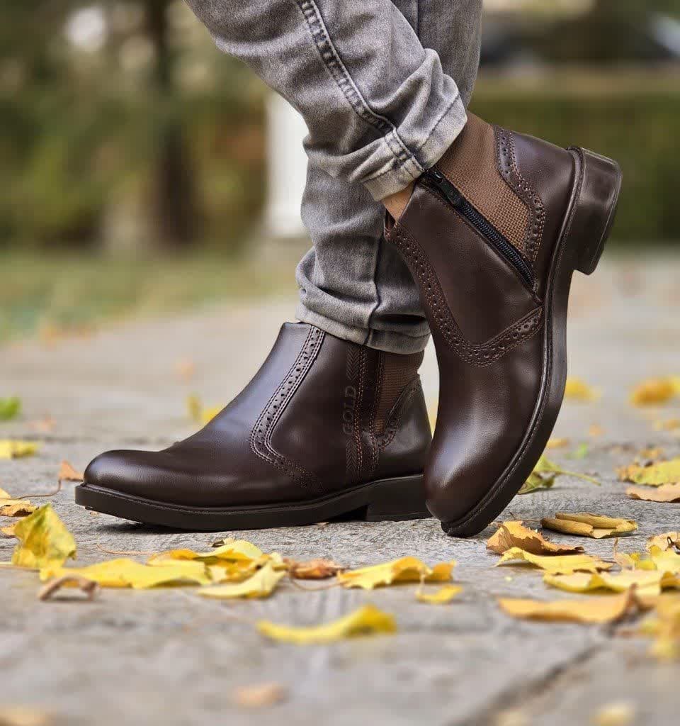 حرااااااج فوق العاده  این هفته کفش نیم بوت اسپرت مجلسی پسرانه و مردانه  رنگ قهوه ای زیره پیو مناسب افراد خاص  با ارسال رایگان