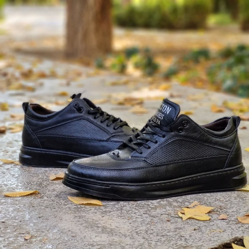 فروش  ویژه کفش اسپرت مردانه مدل ونس پرفروش و استثنایی رنگ مشکی زیره سفید  باارسال رایگان3486