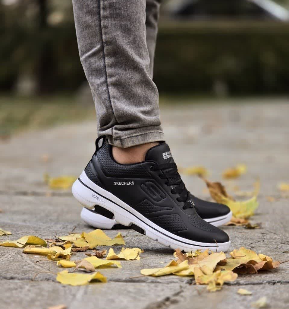 افر ویژه کفش کتونی اسپرت مردانه پسرانه مدل اسکیچرز  نرم و با کیفیت مخصوص پیاده روی  رنگ مشکی با ارسال رایگان کد 3371