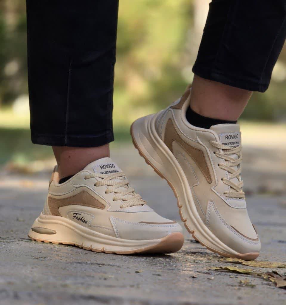 حراج کفش اسپرت بچگانه   31 تا 35 با ارسال رایگان کد 5134