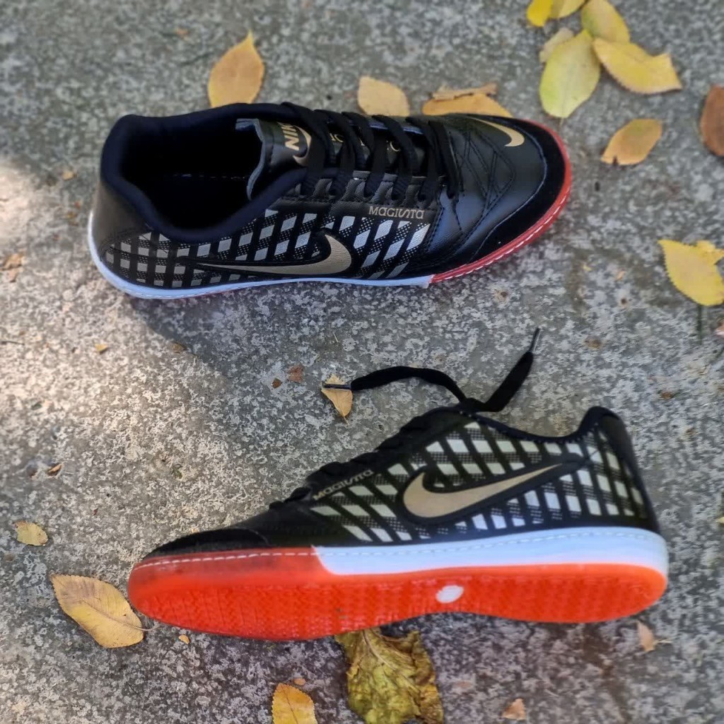 حرااااج ویژه این هفته  کتونی نیم بوت مردانه  بغل زیپ  بندی جدیدتمام مشکی کد2192