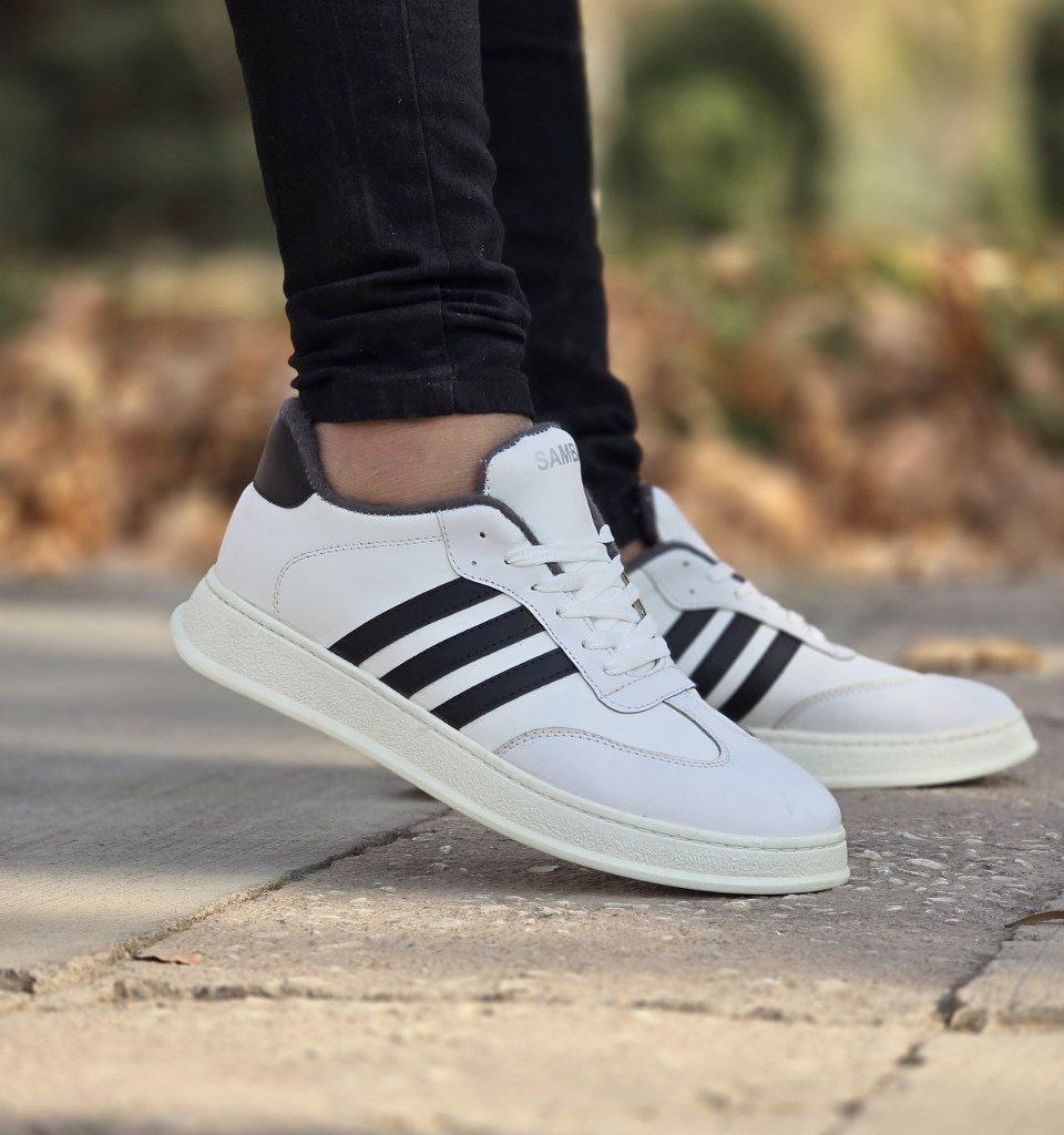 حرااااج شگفت انگیز  کفش اسپرت ونس مردانه  و پسرانه مدل آدیداس رنگ مشکی یه کار خوشپا و زیبا با ارسال رایگان