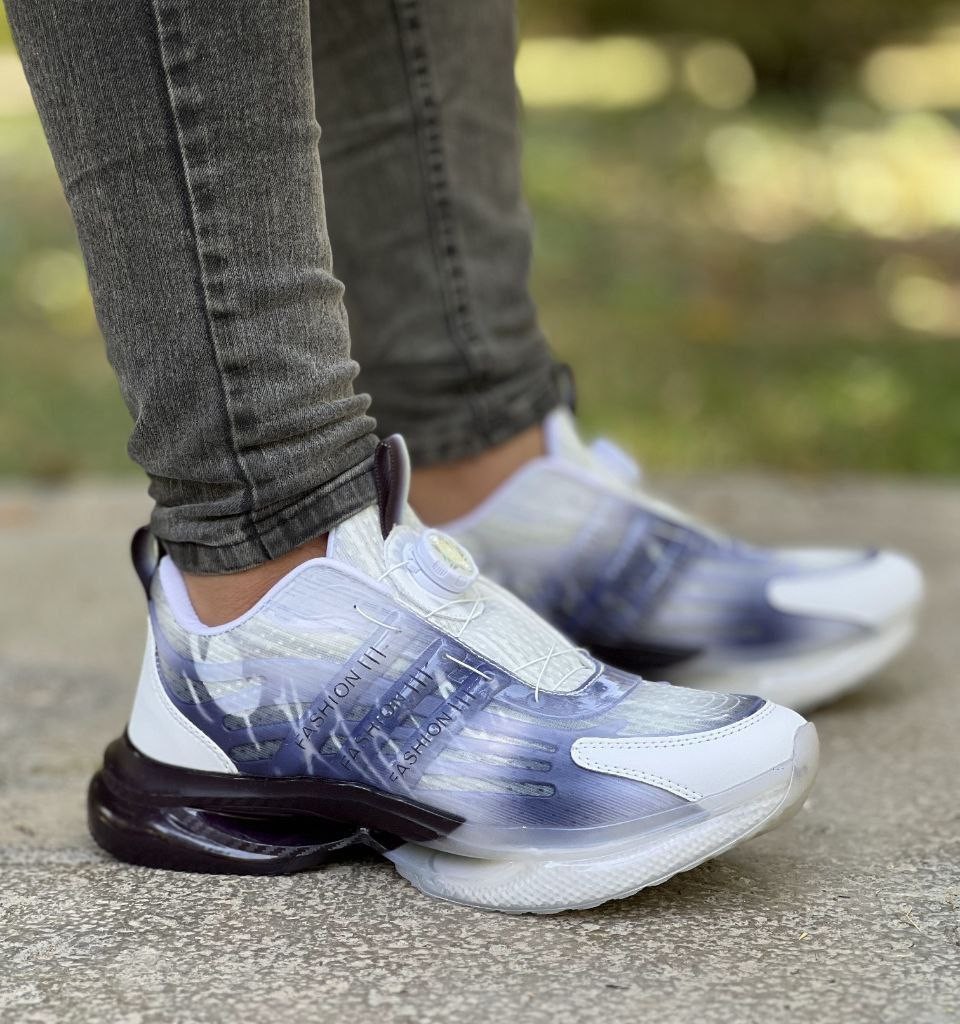 فروش جذاب کفش اسپرت مردانه مدل پمپی  رنگ مشکی فوق العاده  جذاب و بی نظیر با ارسال رایگان