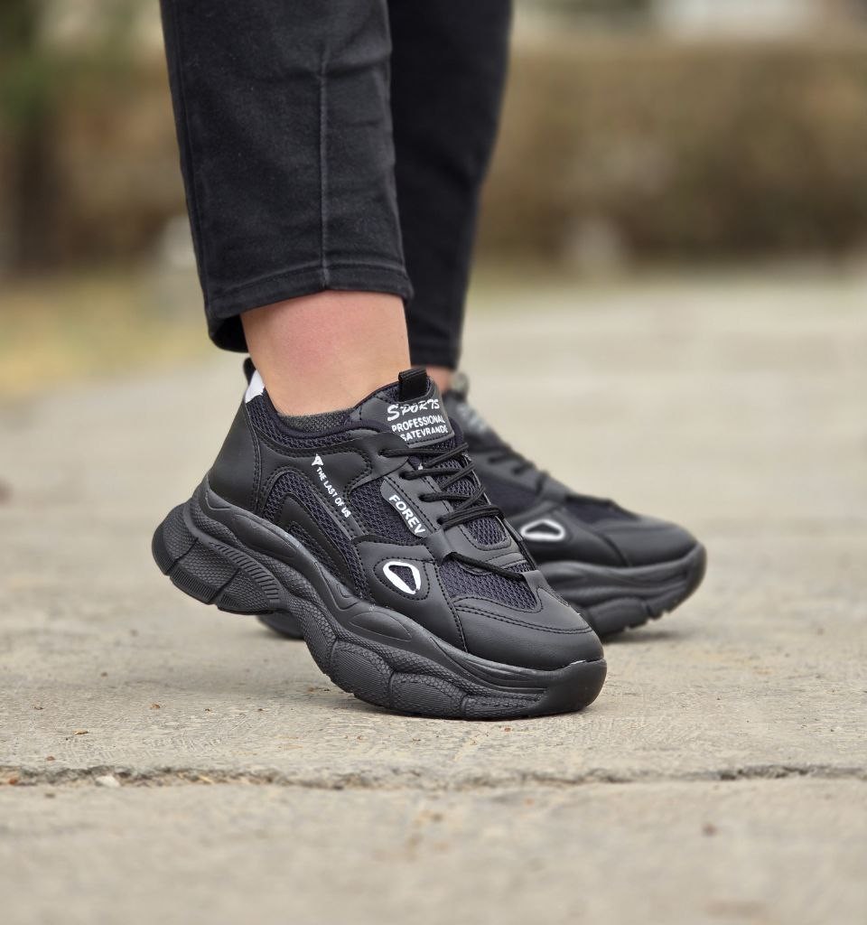 حراج فوق العاده کفش کتونی اسپرت دخترانه و زنانه مدل  FOREV رنگ مشکی تمام فوق العاده شیک و مناسب  استفاده روزمره با ارسال رایگان