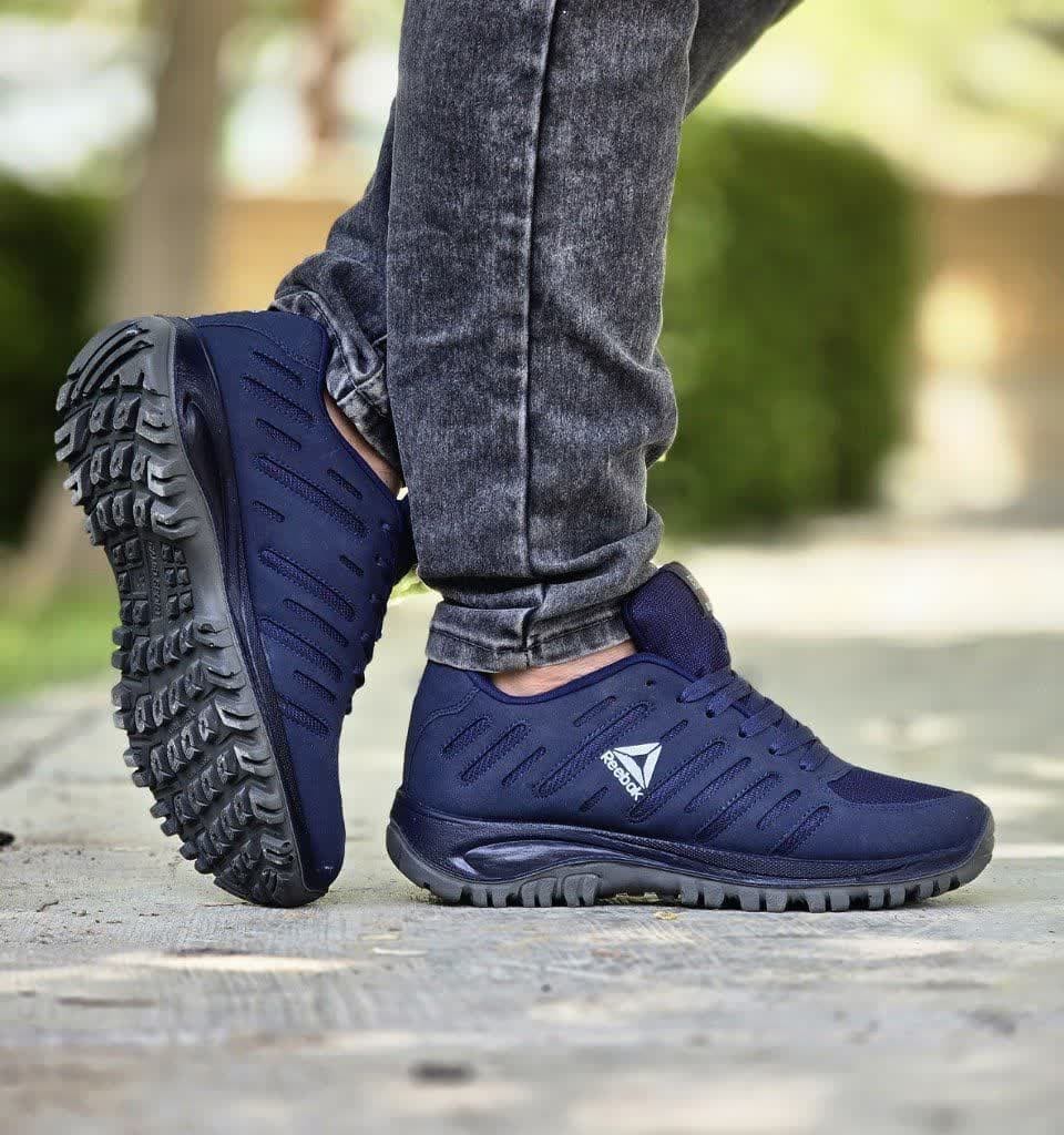 کفش کتونی اسپرت مردانه پسرانه مدل ریبوک زیره تزریق جنس فوق العاده عالی طوسی با ارسال رایگان 9999