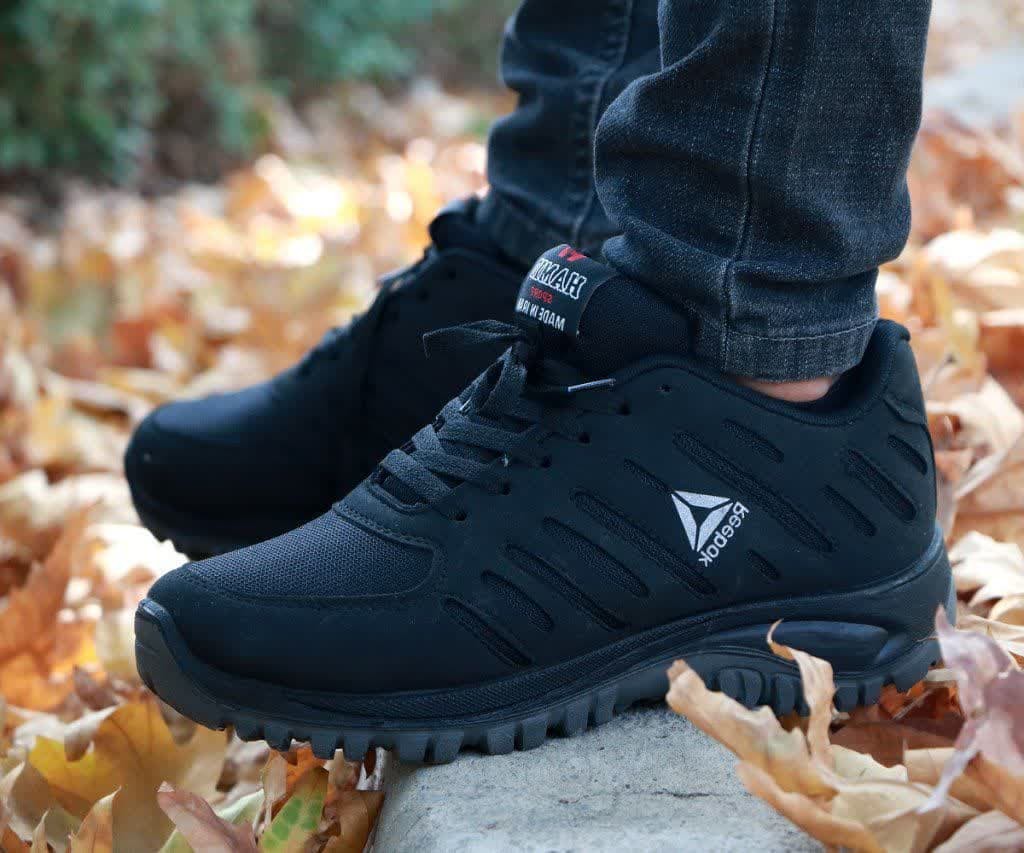 تخفیف ویژه کفش  اسپرت مردانه پسرانه مدل ریبوک زیره  پیو تزریق جنس فوق العاده عالی   رنگ  طوسی با ارسال رایگان