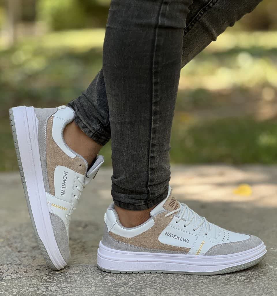 فروش ویژه ست اسپرت پرطرفدار مردانه زنانه  مدل فندی  خاص و جذاب سفید طوسی قهوه ای  ارسال رایگان