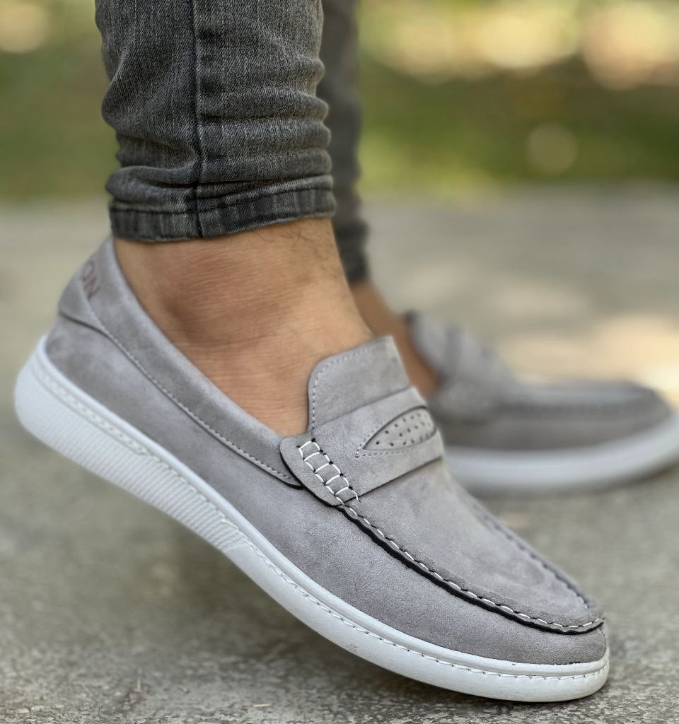 فروش ویژه کفش کالج مردانه پسرانه شیک و جذاب  رنگ طوسی   با ارسال رایگان