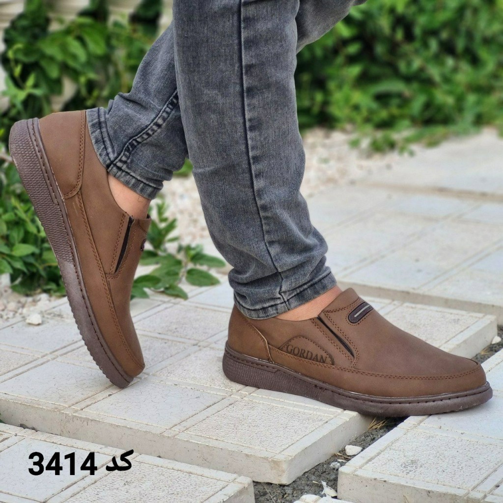 حراج جذاب  کفش مجلسی و طبی مردانه پسرانه سبک و راحت رنگ زیتونی  باارسال رایگان