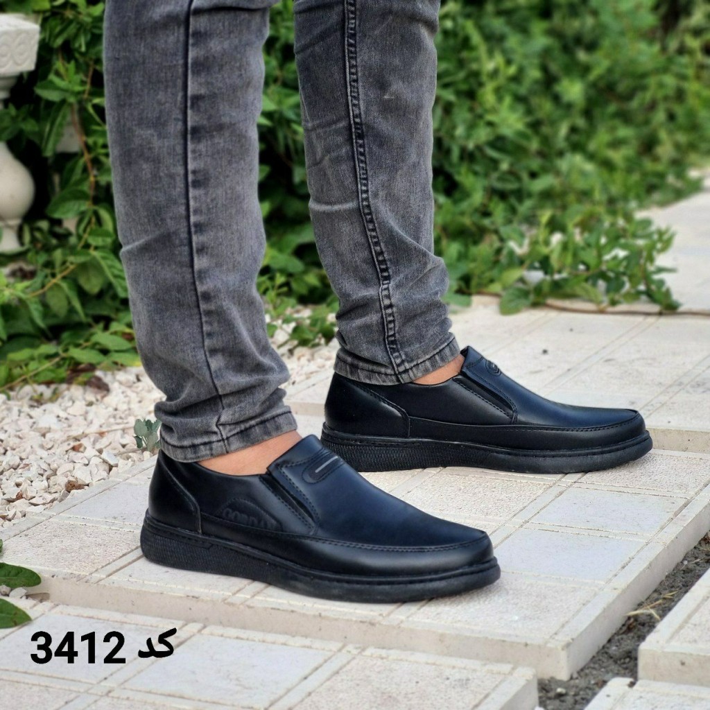 حراج بینظیر  کفش مجلسی و طبی مردانه پسرانه با کیفیتی عالی رنگ مشکی باارسال رایگان