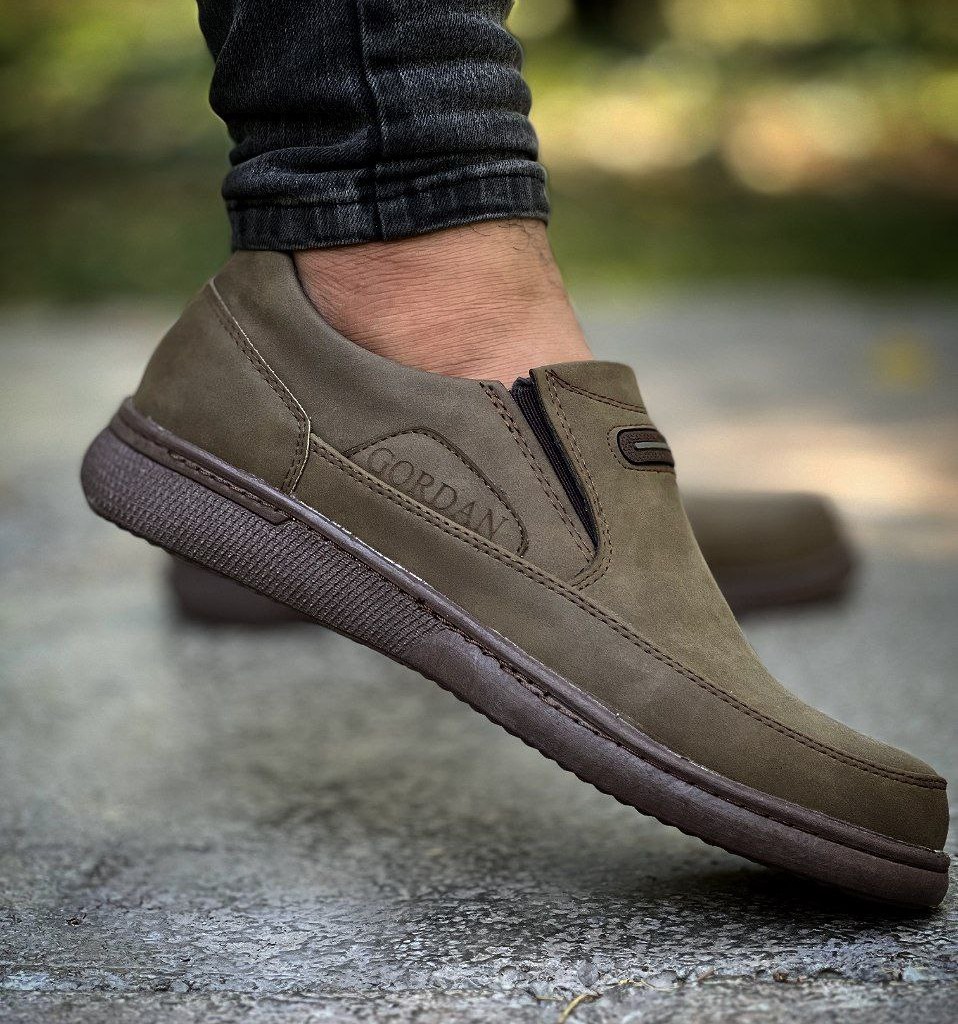 فروش ویژه  کفش مجلسی و طبی مردانه پسرانه خاص و جذاب  رنگ زیتونی  باارسال رایگان