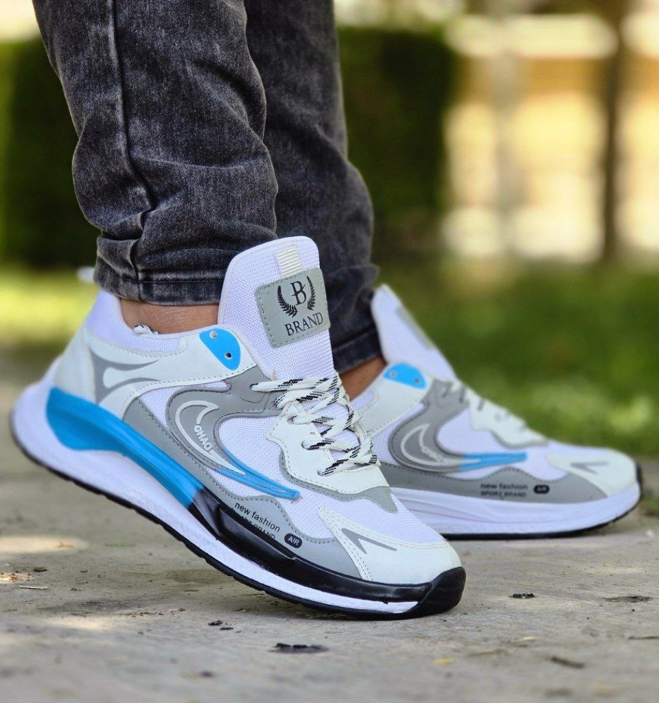 حراااج ویژه کفش  مردانه  پسرانه مدل نایک  جذاب وخاص رنگ سفید طوسی  آبی باارسال رایگان