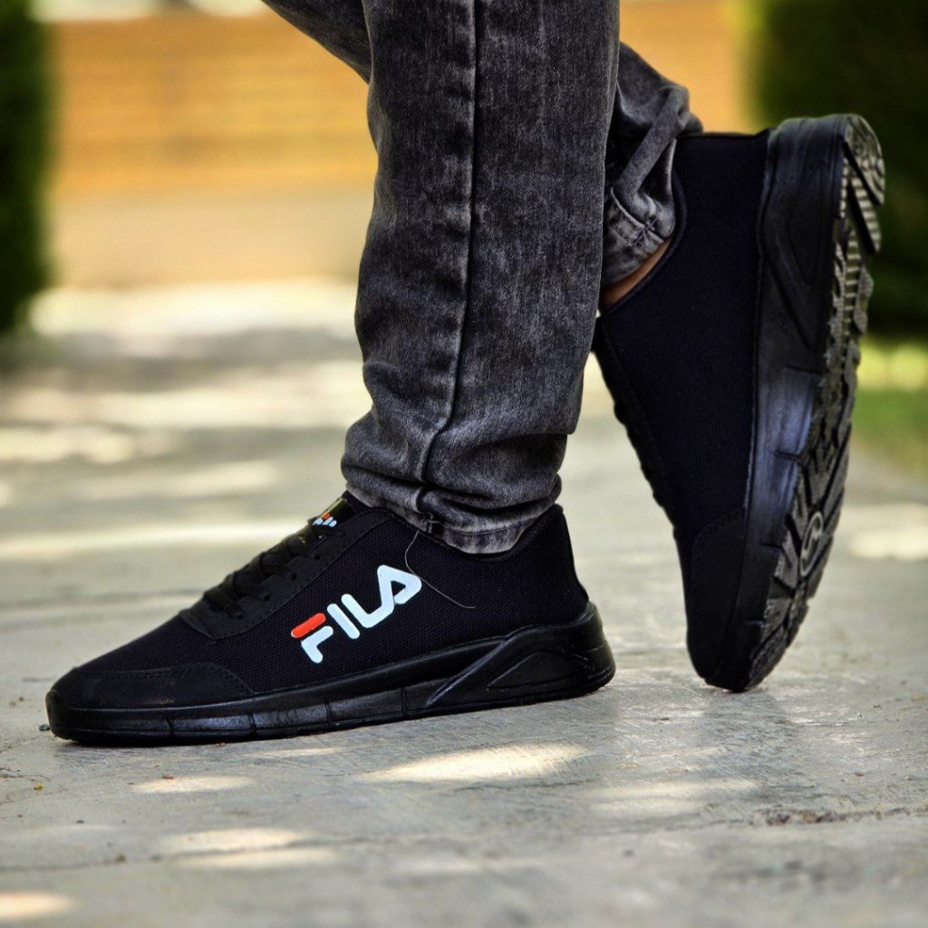 حراااااج  استثنایی  کفش مدل اسپرت فیلا   راحت و با دوام  پیاده روی مردانه با ارسال رایگان