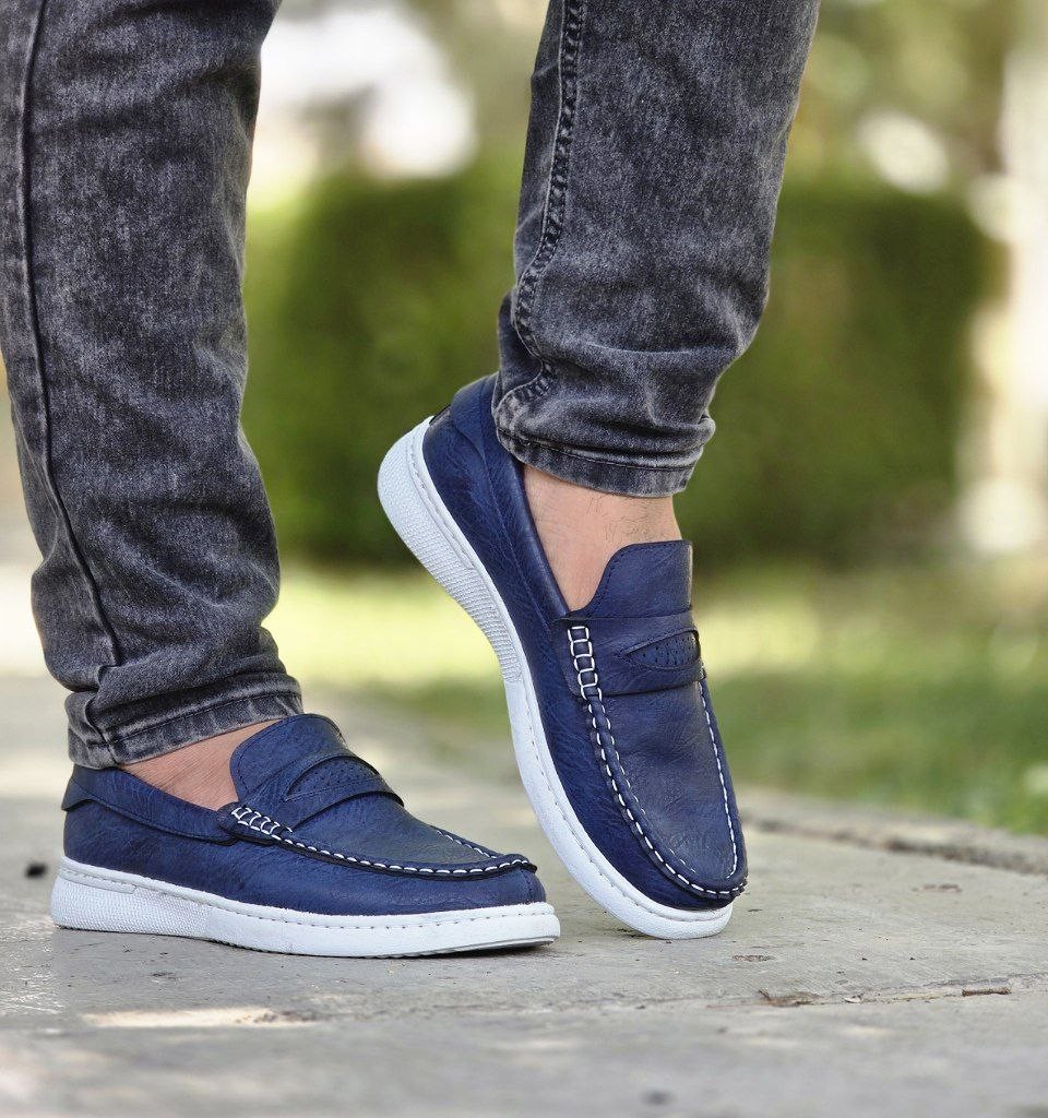 فروش ویژه کفش کالج مردانه پسرانه سبک و راحت  رنگ ابی   با ارسال رایگان