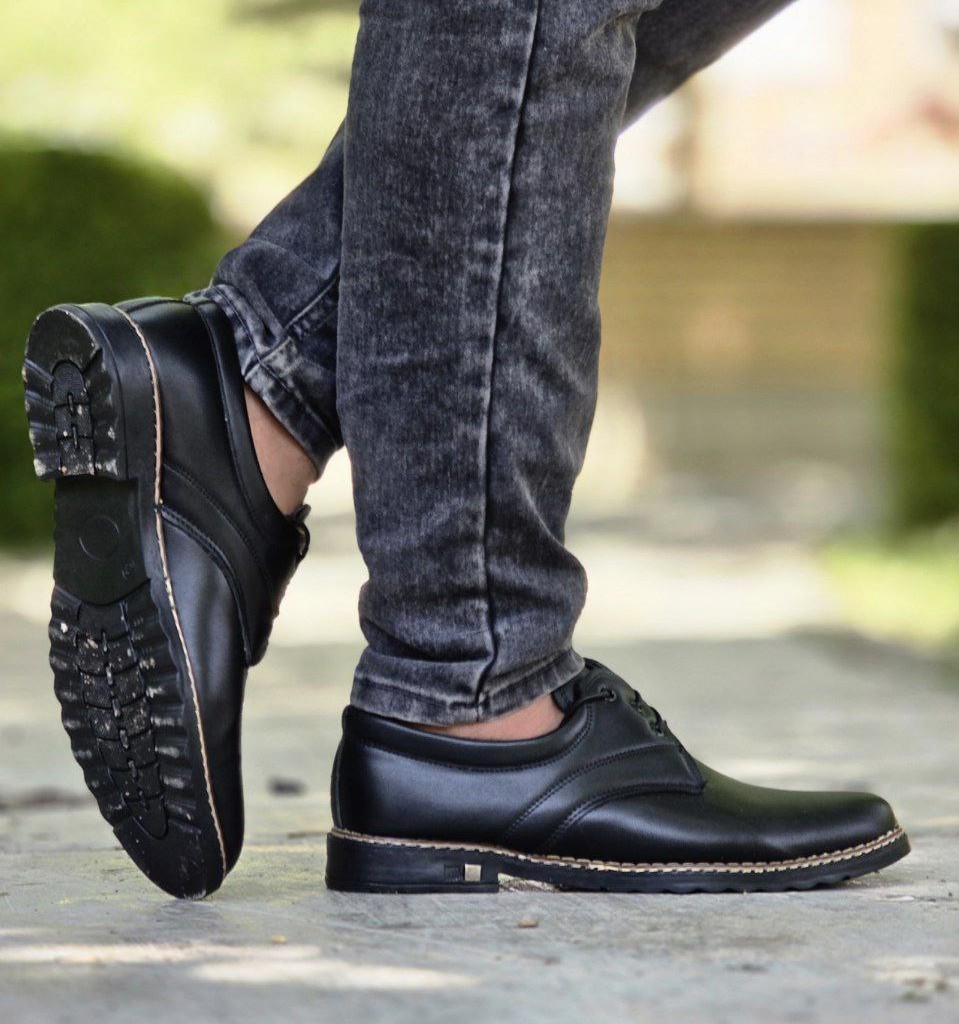 حراااااجی کفش مجلسی مردانه پسرانه بندی  شیک و مقاوم رنگ مشکی  باارسال رایگان