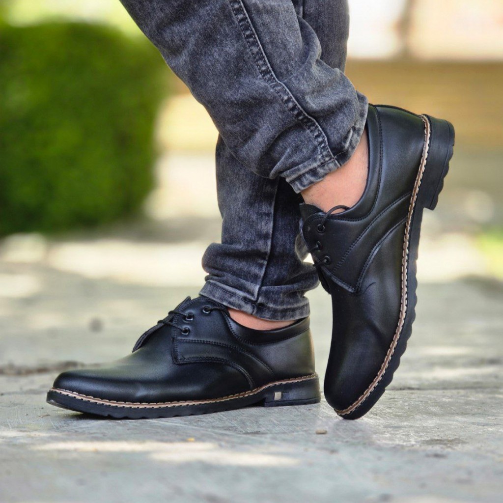 حراااااجی کفش مجلسی مردانه پسرانه بندی  شیک و مقاوم رنگ مشکی  باارسال رایگان