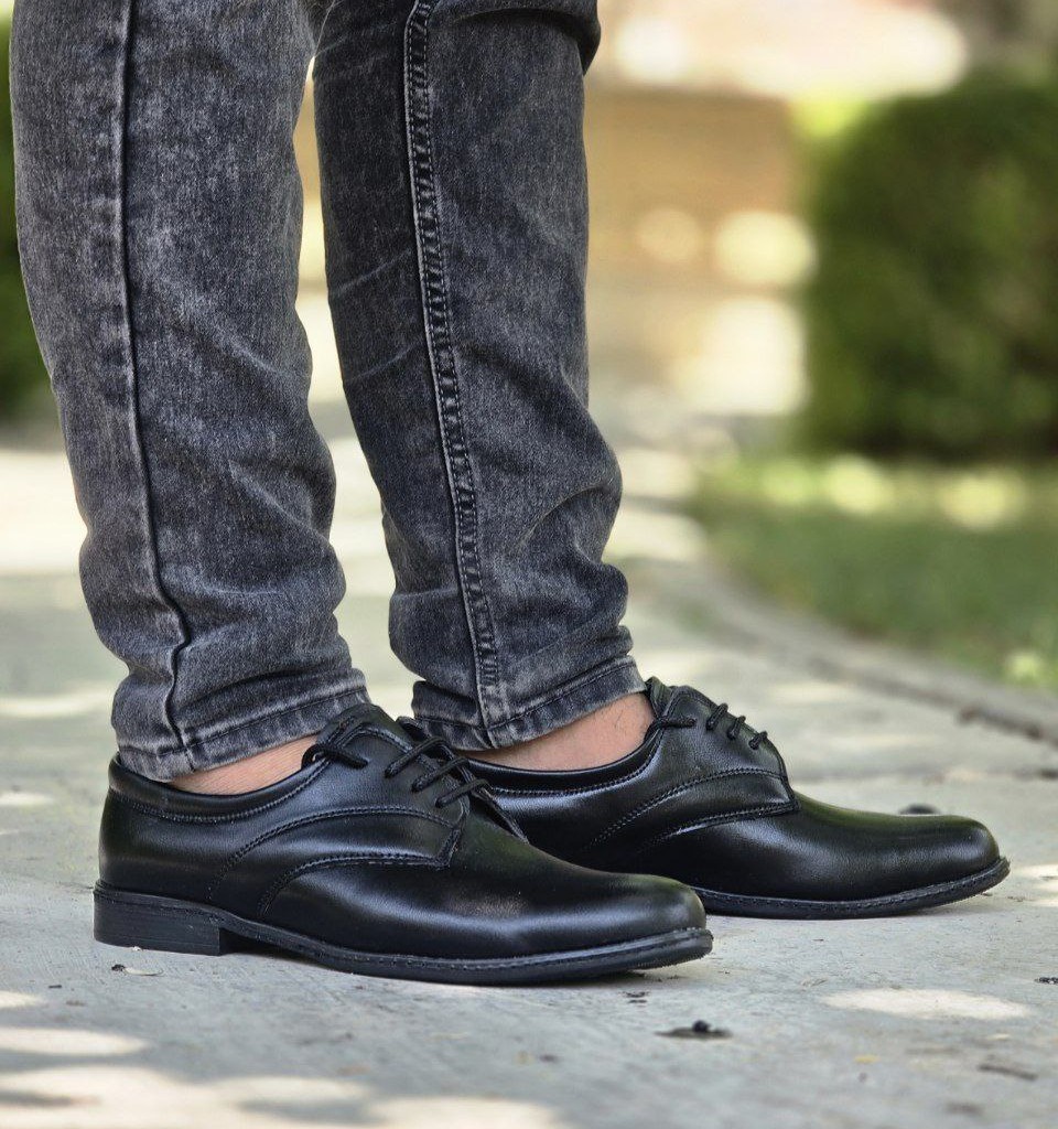 حراااااجی کفش مجلسی مردانه پسرانه بندی  شیک و مقاوم رنگ مشکی  باارسال رایگان