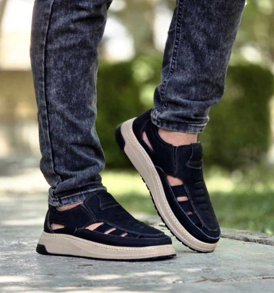 حراج هیجان انگیز کفش تابستانه مردانه شیک و ساده  رنگ مشکی با ارسال رایگان