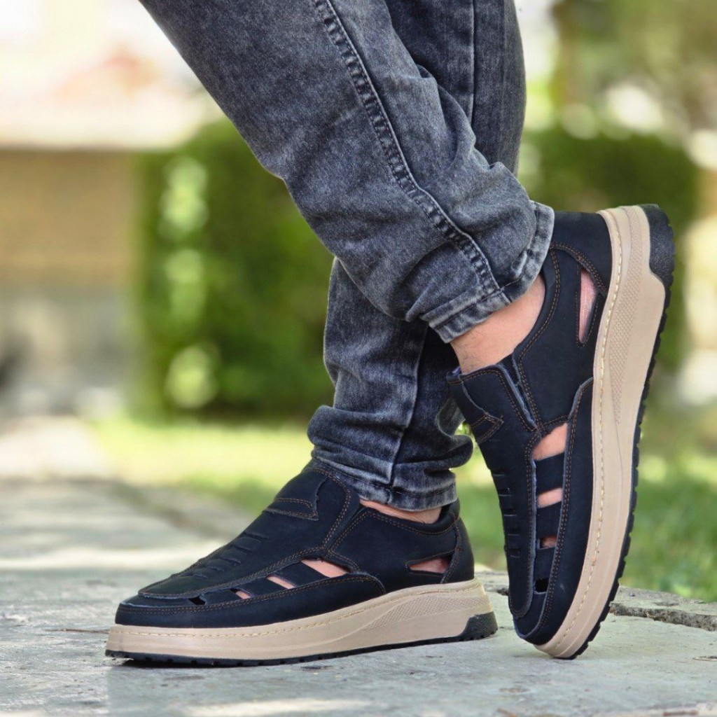 حراج هیجان انگیز کفش تابستانه مردانه شیک و ساده  رنگ مشکی با ارسال رایگان