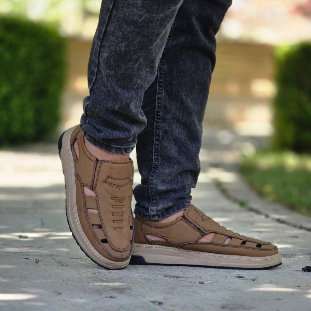 حرااااج هیجان انگیز کفش تابستانه مردانه جذاب و ساده  رنگ مشکی با ارسال رایگان