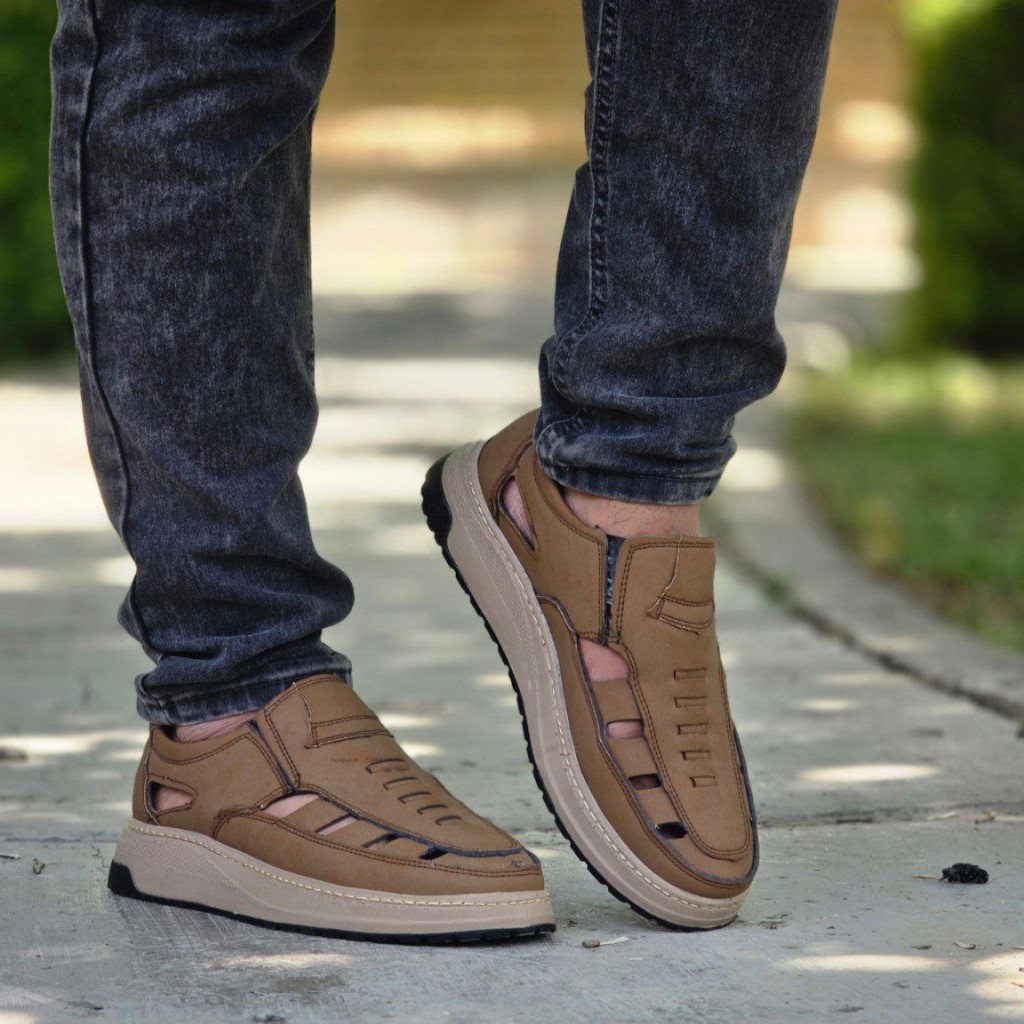 حرااااج هیجان انگیز کفش تابستانه مردانه جذاب و ساده  رنگ مشکی با ارسال رایگان